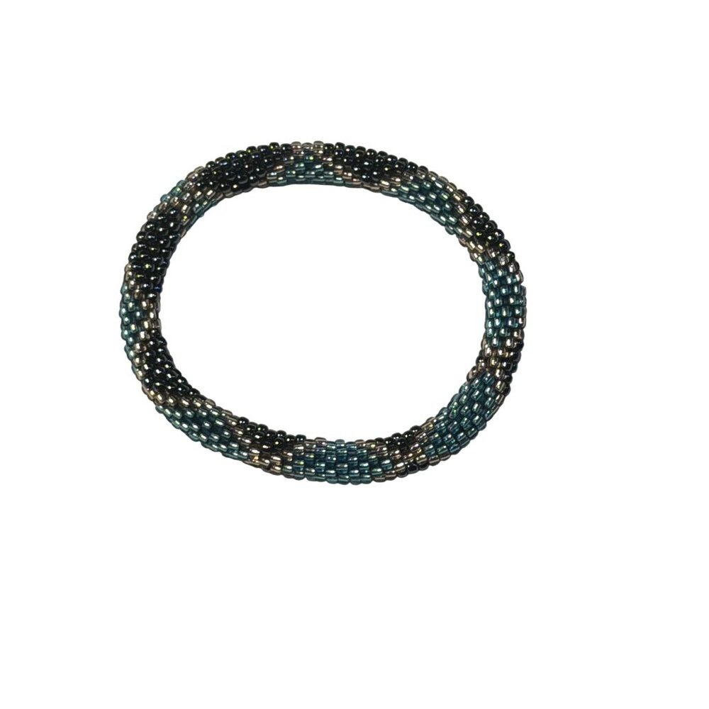 Sashka Bracelet Handmade Boho Chic Crochet Beaded Roll-On Red Blue Black Gold 3"
